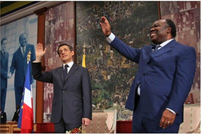 Président Nicolas Sarkozy and Président Ali Bongo of Gabon.