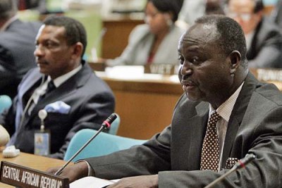 François Bozizé, President of the Central African Republic, participates in a roundtable discussion on the development of Africa.