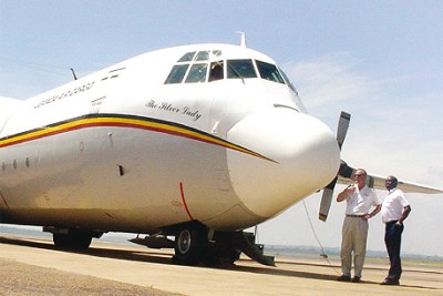 Uganda Airlines ceased operations in 2001 after numerous attempts were made by the government to privatize the company, but all potential bidders pulled out, eventually leading to its liquidation.