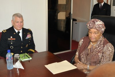 President Sirleaf and head of AFRICOM, General Carter Ham