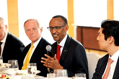 President Paul Kagame with members of The Hong Kong business community. He invited them to invest in Rwanda.