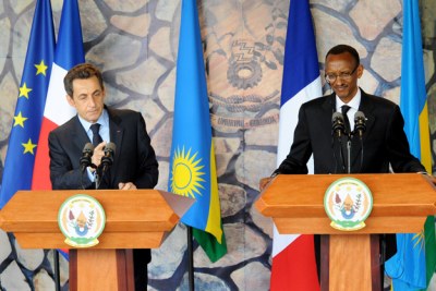 Visite de Nicholas Sarkozy à Kigali, le 25 février 2010.