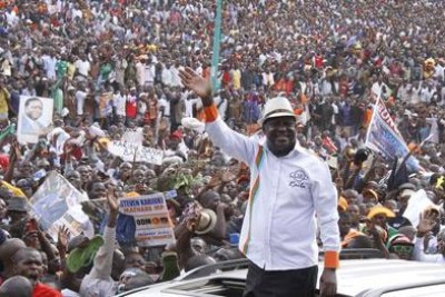 Raila Odinga addressing a rally.