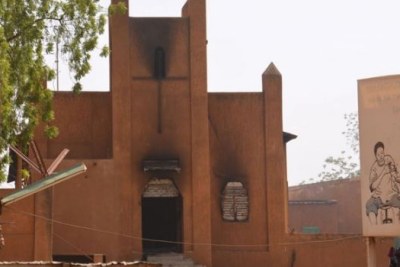 Église incendiée au Niger