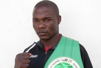 Zimbabwe boxing champion Charles Manyuchi. (File Photo)