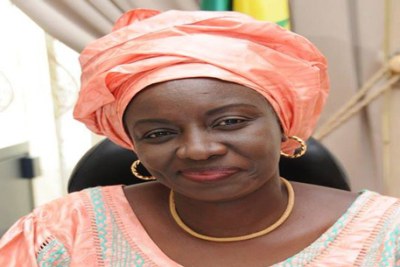 Aminata Touré ancien premier ministre du Sénégal défend les femmes de presse
