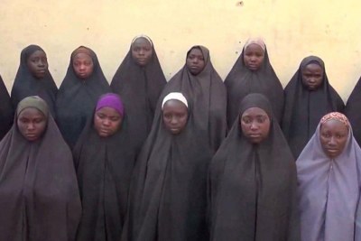 CNN a obtenu une vidéo qui aurait été réalisée en décembre d'un groupe d'écolières Chibok kidnappées par Boko Haram.
