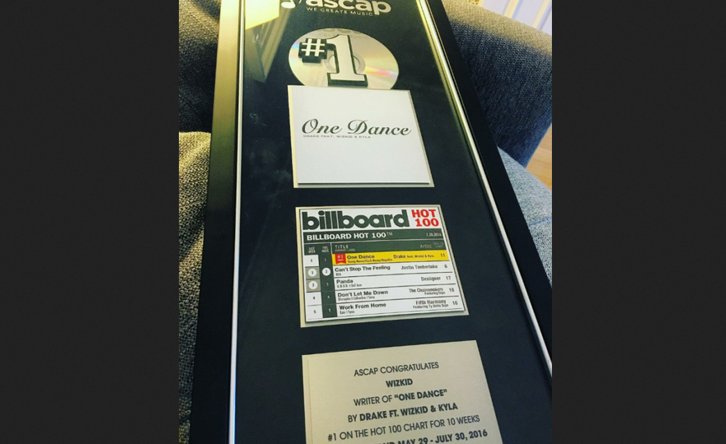 Wizkid Bags U S Award For Writing Drake S Song One Dance Allafrica Com
