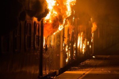 A train on Cape Town station burns...