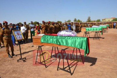 Inhumation des militaire tués dans les attentats de Ouagadougou