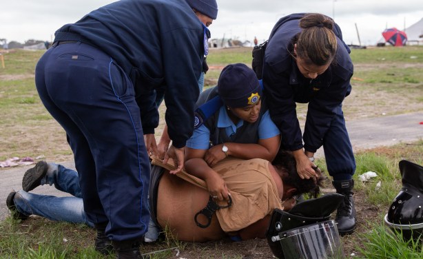 Photo Essay - Parkwood Erupts in Protest After Shack Demolitions