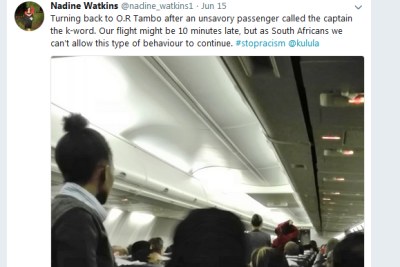 A screenshot of the tweet about the incident on the plane.