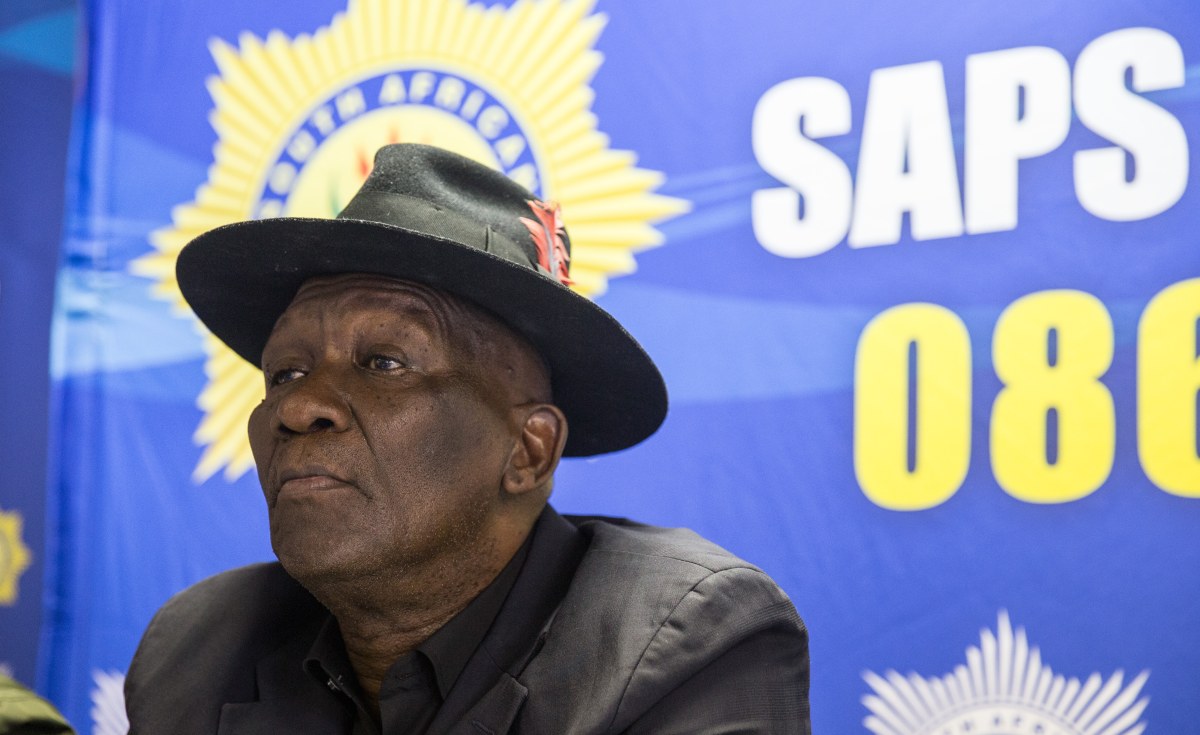 pic Bheki Cele Bodyguards allafrica com