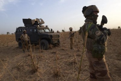 Des soldats maliens