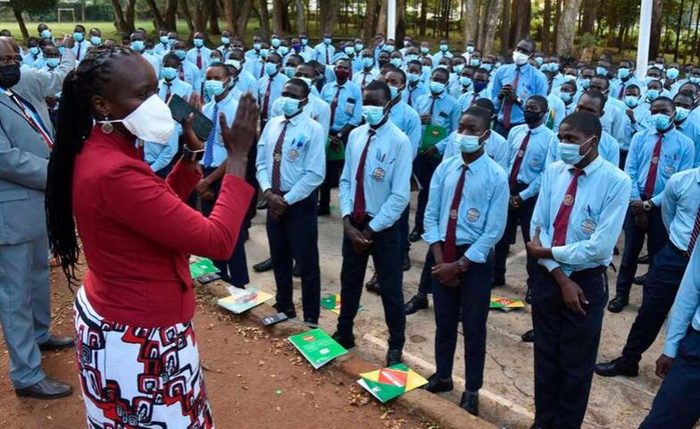 Kenya 250 000 Girls Didn T Resume Class In January Allafrica Com