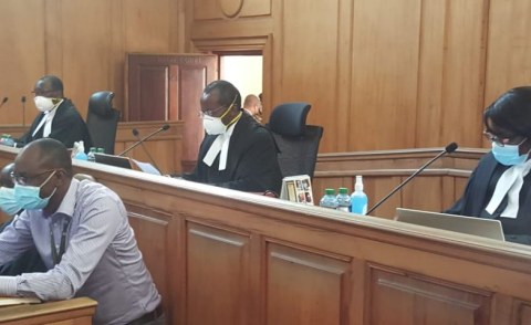 Kenya Bbi Uhuru Kenyatta Criticises Ruling Says Judiciary Testing Democracy Limits Allafrica Com [ 294 x 480 Pixel ]