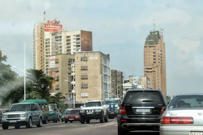 Trafic sur le boulevard du 30 juin à Kinshasa.