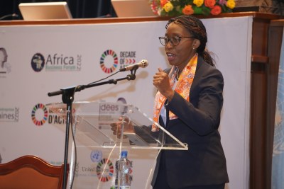 Vera Songwe, directrice exécutive de la Commission économique des Nations Unies pour l'Afrique, s'adressant au premier Forum des entreprises africaines à Addis-Abeba en février 2022.