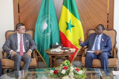 Le ministre des Affaires étrangères ukrainien, Dmytro Kouleba, en visite officielle au Sénégal