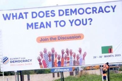 A billboard being erected on Airport Road in Lusaka in readiness for the Democracy Summit at Zambia's Mulungushi International Conference Center.