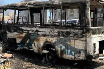 A Molotov cocktail was thrown at an AFTU transport network minibus, killing two people in the commune of Hann-Bel Air in Dakar. It is not clear whether it is linked to nationwide protests against the arrest and imprisonment of opposition leader Ousmane Sonko.