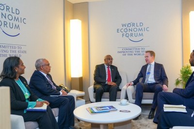 Le vice-premier ministre et Demeke a rencontré le président du forum économique mondial à Davos.