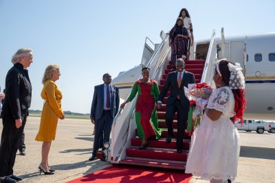 First lady Jill Biden, second from left, and U.S. Ambassador to Kenya Meg Whitman, greet Kenya's President William Ruto and first lady Rachel Ruto as they arrive at Andrews Air Force Base, Md., Wednesday, May 22, 2024.